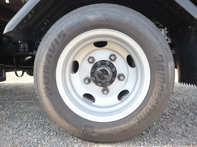 三菱 キャンター 2PG-FEAV0(2WD)の写真25