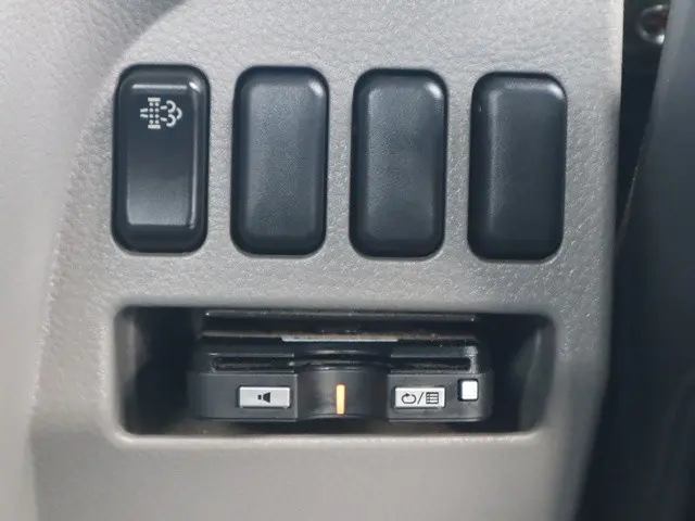 三菱 キャンター 2PG-FEAV0(2WD)の写真36