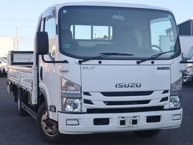 いすゞ エルフ TRG-NPR85AR(2WD)の写真2