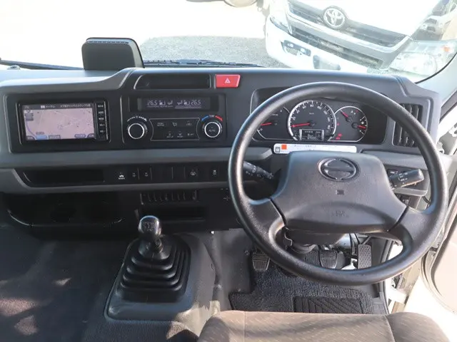 日野 リエッセⅡ SPG-XZB70M(2WD)の写真34