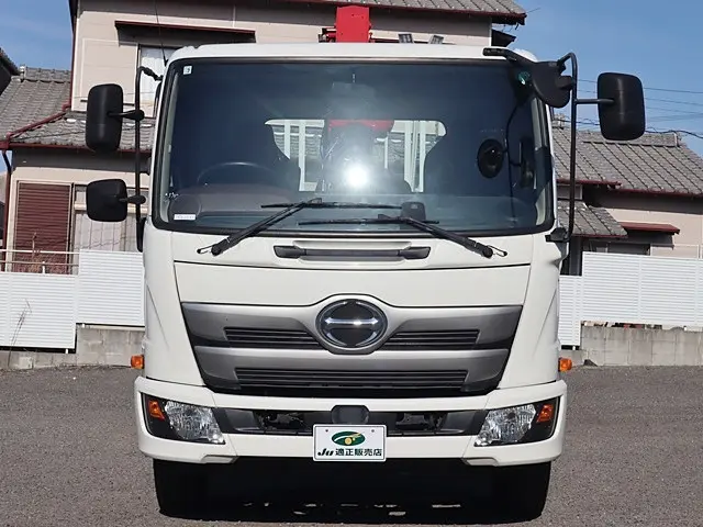 日野 レンジャー 2KG-FC2ABA(2WD)の写真3