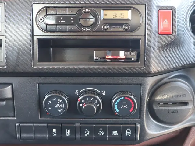 日野 レンジャー 2KG-FC2ABA(2WD)の写真42