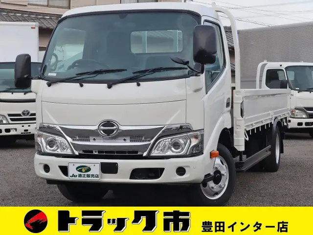 日野 デュトロ 2RG-XZC655M(2WD)の写真1