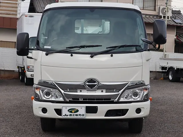 日野 デュトロ 2RG-XZC655M(2WD)の写真3