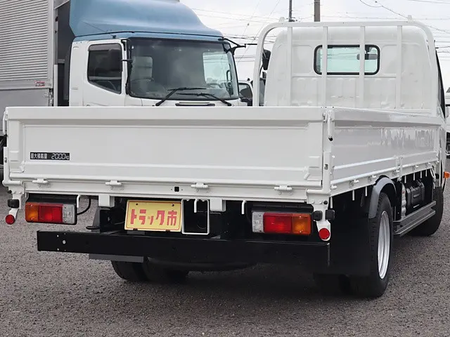 日野 デュトロ 2RG-XZC655M(2WD)の写真5