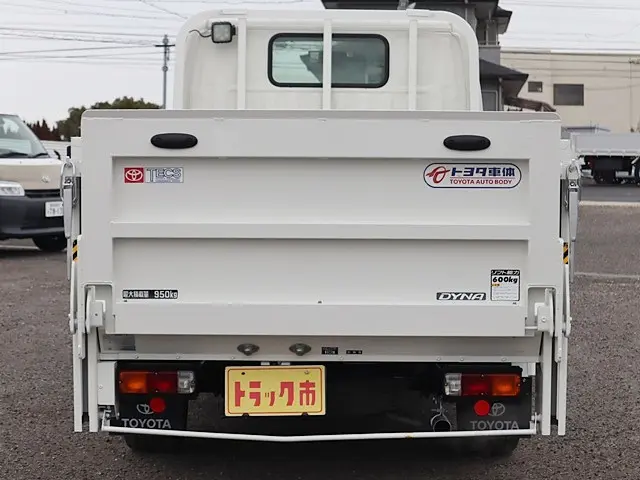 トヨタ ダイナ ABF-TRY220(2WD)の写真6