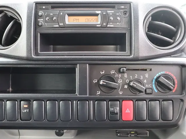 トヨタ ダイナ ABF-TRY220(2WD)の写真37