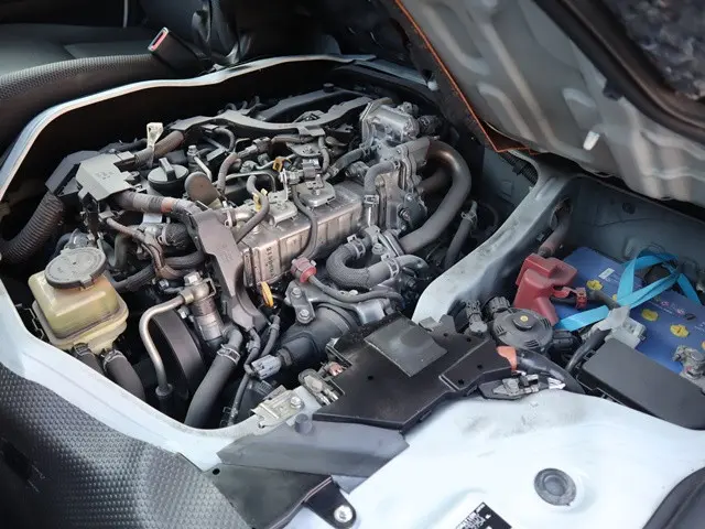 トヨタ ハイエースバン QDF-GDH201V(2WD)の写真16