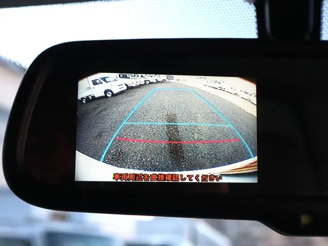 トヨタ ハイエースバン QDF-GDH201V(2WD)の写真18