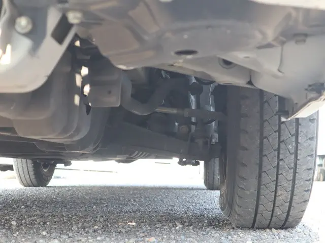 トヨタ ハイエースバン QDF-GDH201V(2WD)の写真24