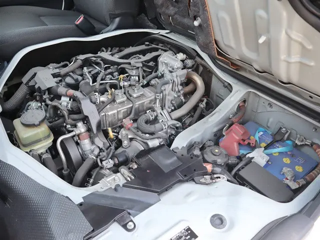トヨタ ハイエースバン QDF-GDH201V(2WD)の写真20