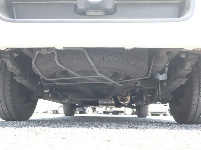 トヨタ ハイエースバン QDF-GDH201V(2WD)の写真24