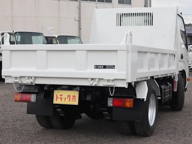 日野 デュトロ TKG-XZU620T(2WD)の写真5