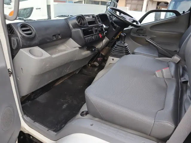 日野 デュトロ TKG-XZU620T(2WD)の写真34