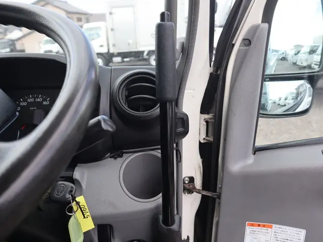 日野 デュトロ TKG-XZU620T(2WD)の写真39