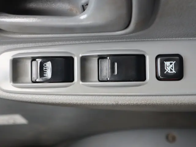 日野 デュトロ TKG-XZU620T(2WD)の写真41