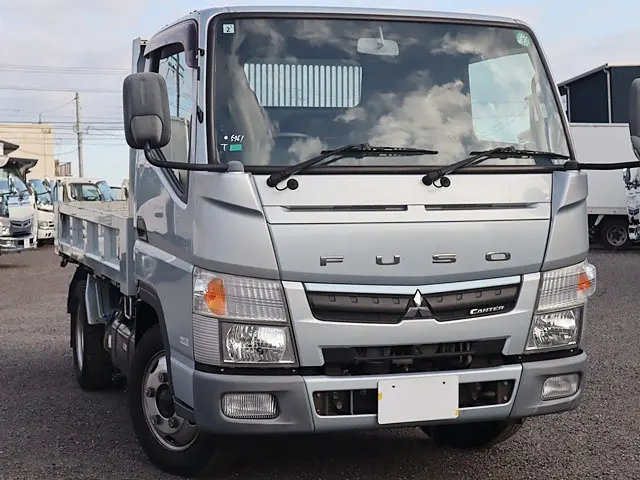 三菱 キャンター TPG-FBA30(2WD)の写真2