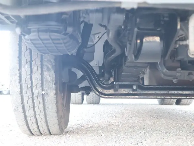 三菱 キャンター TPG-FBA30(2WD)の写真24