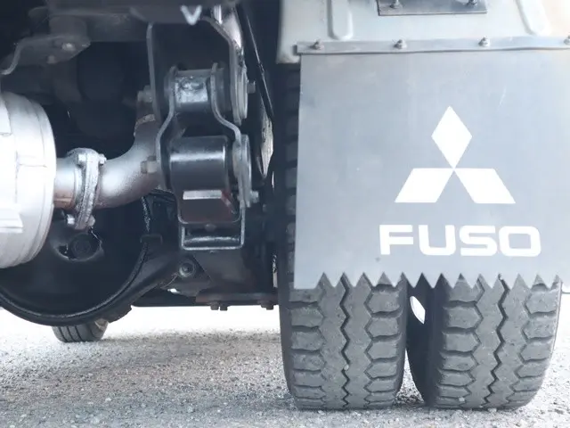 三菱 キャンター TPG-FBA30(2WD)の写真29
