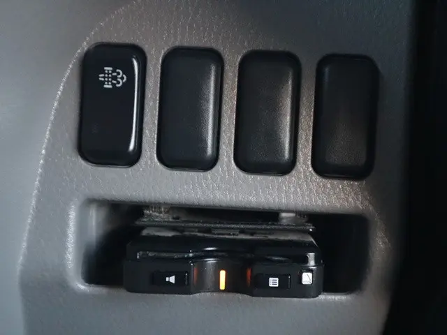 三菱 キャンター TPG-FBA30(2WD)の写真38