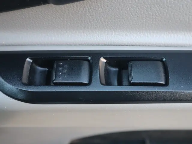 三菱 キャンター TPG-FBA30(2WD)の写真40