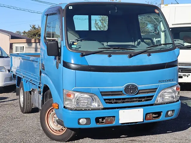 トヨタ トヨエース QDF-KDY231(2WD)の写真2