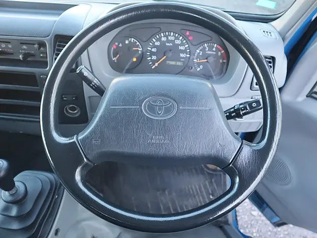 トヨタ トヨエース QDF-KDY231(2WD)の写真4