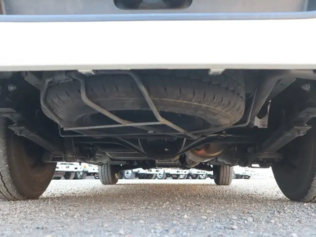 トヨタ ハイエースバン CBF-TRH200V(2WD)の写真24