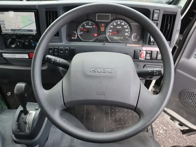いすゞ エルフ TRG-NJR85A(2WD)の写真4