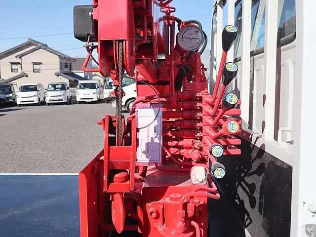 いすゞ エルフ TRG-NJR85A(2WD)の写真25