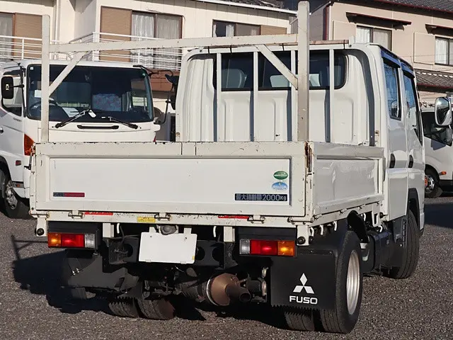 三菱 キャンター TPG-FBA20(2WD)の写真3