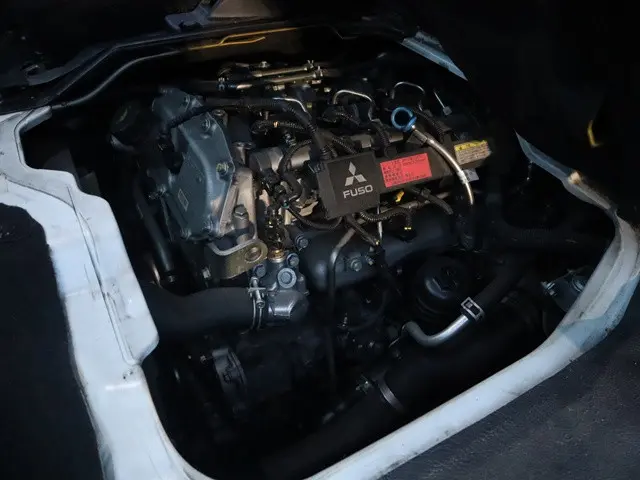 三菱 キャンター TPG-FBA20(2WD)の写真14