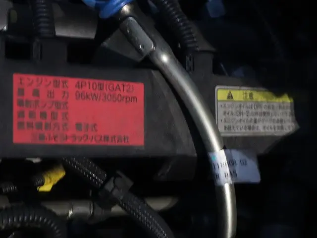 三菱 キャンター TPG-FBA20(2WD)の写真15