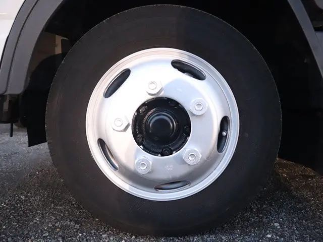 三菱 キャンター TPG-FBA20(2WD)の写真23