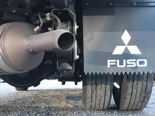 三菱 キャンター TPG-FBA20(2WD)の写真26