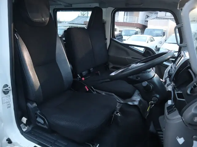 三菱 キャンター TPG-FBA20(2WD)の写真29