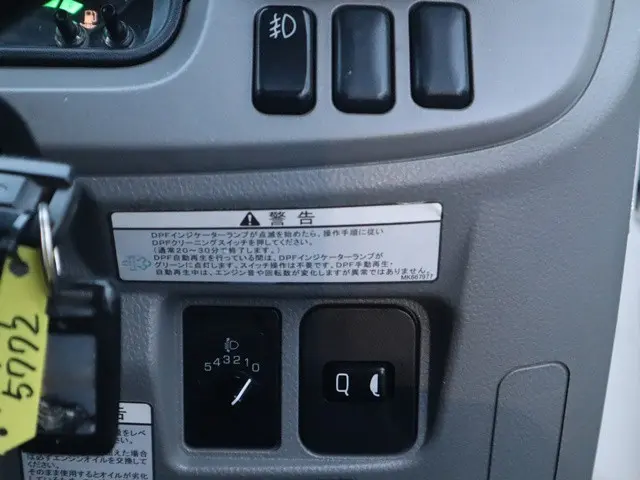 三菱 キャンター TPG-FBA20(2WD)の写真40