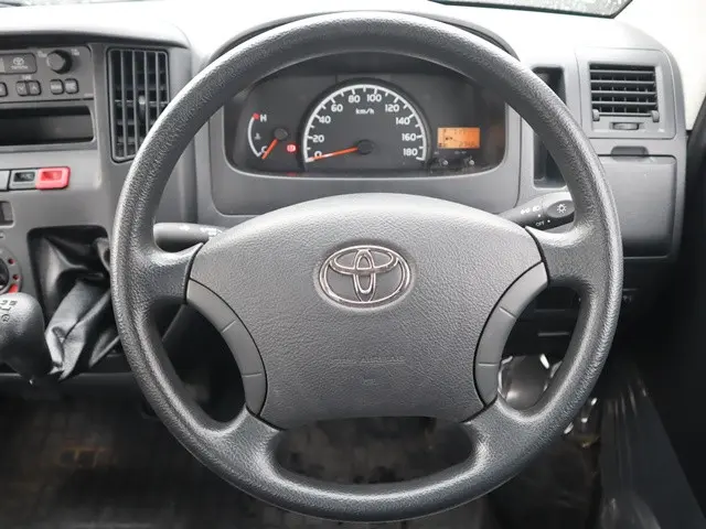 トヨタ タウンエーストラック DBF-S402U改(2WD)の写真4