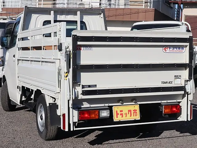 トヨタ タウンエーストラック DBF-S402U改(2WD)の写真7
