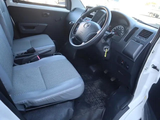 トヨタ タウンエーストラック DBF-S402U改(2WD)の写真32