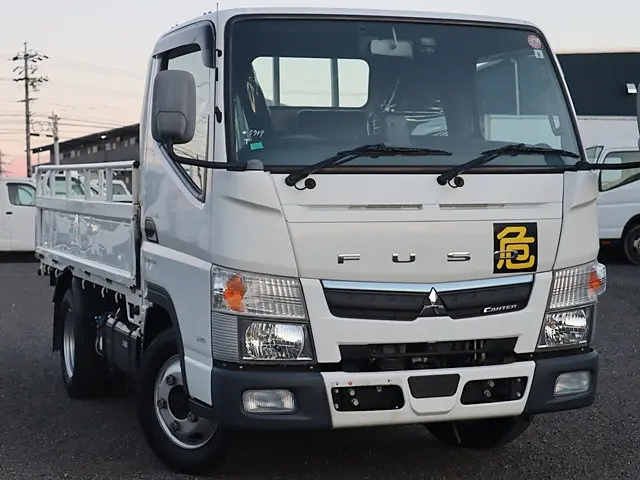 三菱 キャンター 2RG-FBA20(2WD)の写真2