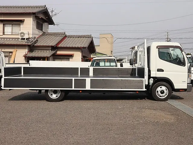 三菱 キャンター TPG-FEB50(2WD)の写真10