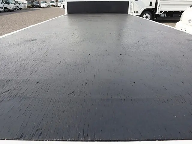 三菱 キャンター TPG-FEB50(2WD)の写真11