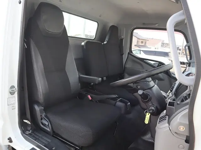 三菱 キャンター TPG-FEB50(2WD)の写真30