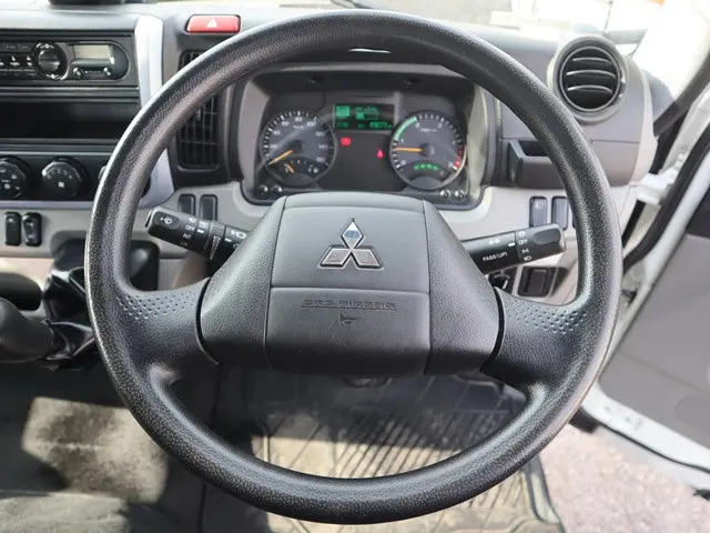 三菱 キャンター TPG-FEB50(2WD)の写真33