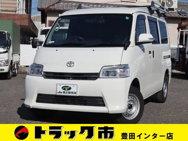 トヨタ タウンエースバン 5BF-S413M(4WD)の写真1