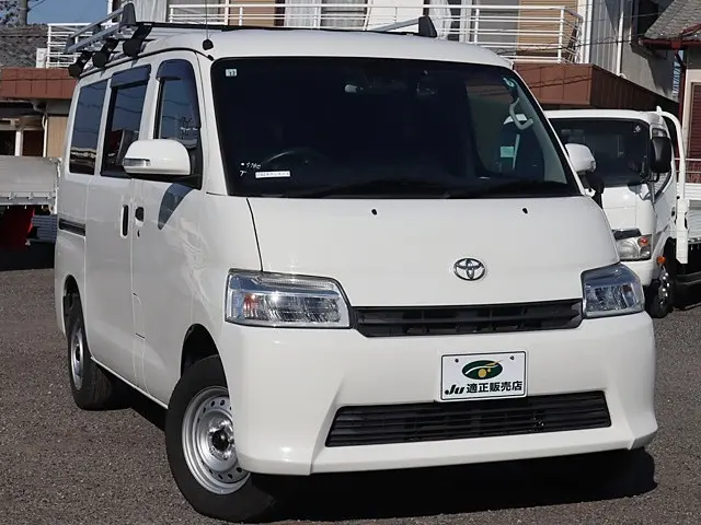 トヨタ タウンエースバン 5BF-S413M(4WD)の写真4