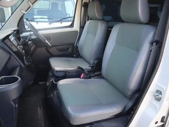 トヨタ タウンエースバン 5BF-S413M(4WD)の写真36