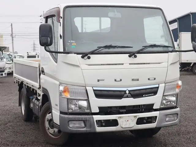 三菱 キャンター TPG-FBA20(2WD)の写真2