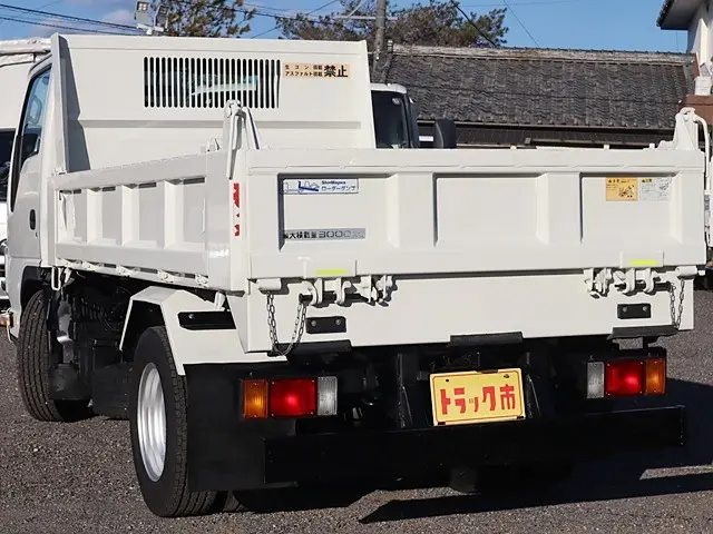 いすゞ エルフ TPG-NKR85AN(2WD)の写真7